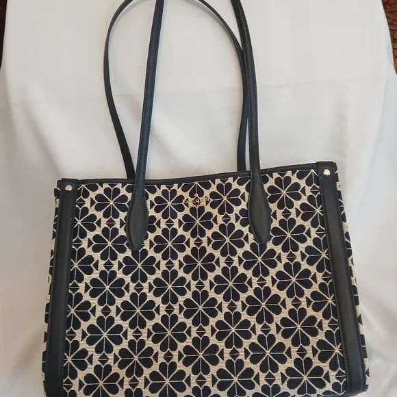 Kate Spade Flower Jacquard Market Tote - Picture 1 of 4